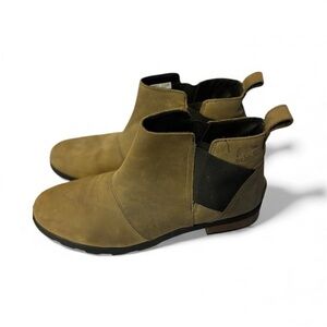 Sorel Women’s Chestnut Brown Suede Chelsea Ankle Boots Slip On Size 10.5